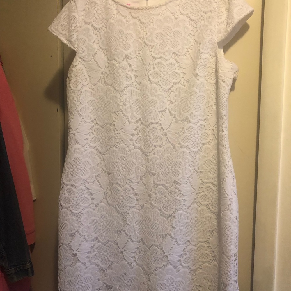 9 & Co white layered dress